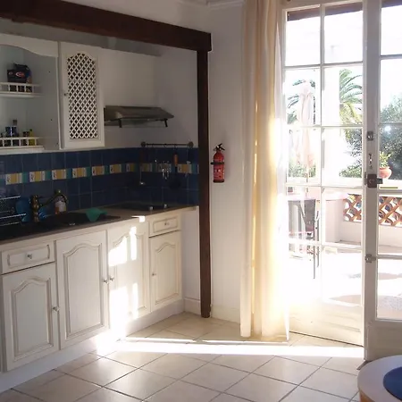 Aparthotel Asmodee *