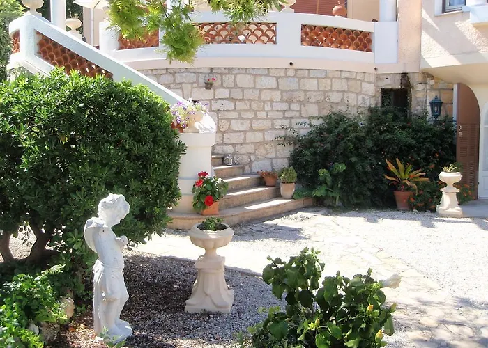 Asmodee Hotel apartamentowy *